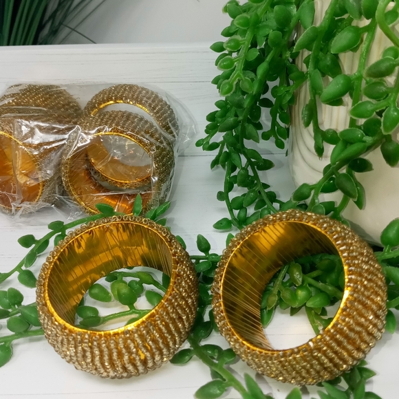 NWOT Beaded Napkin Ring Holders - Picture 5 of 6